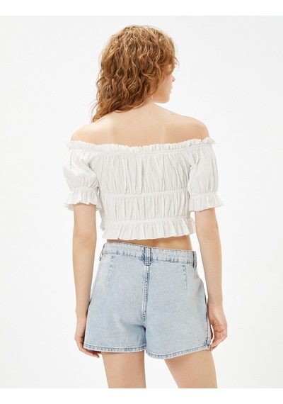 Koton Crop Madonna Yaka Bluz Omzu Açık Kısa Kollu Fırfırlı Dokulu Beyaz 3sal60230ıw 3SAL60230IW000 Beyaz Koton Crop Madonna Yaka Bluz Omzu Açık Kısa Kollu Fırfırlı Dokulu Beyaz 3sal60230ıw 3SAL60230IW000 Beyaz