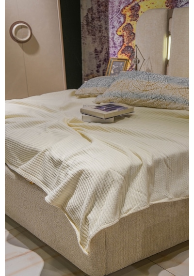 Sofline %100 Pamuk Çift Kişilik Yazlık Örgü Pike, Yatak Örtüsü, Terletmez Kumaş 240x200cm Krem