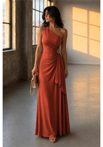DefyModa Kadın Modern Stil Tek Omuz Kemerli Maxi Abiye Elbise Kahverengi