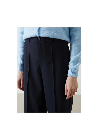 LC Waikiki Lcw Vision Lacivert Dar Fit Kadın Pantolon Navy