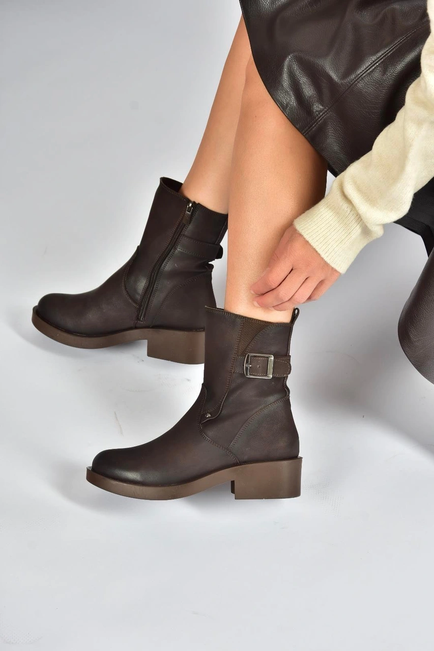 Fox Shoes V674121309 Kahverengi Alçak Topuklu İçi Tüylü Kadın Bot Kahverengi-suni Deri Fox Shoes V674121309 Kahverengi Alçak Topuklu İçi Tüylü Kadın Bot Kahverengi-suni Deri