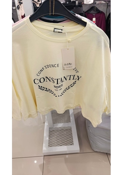 Kadın Kısa Oversize Baskılı T-shirt Sarı