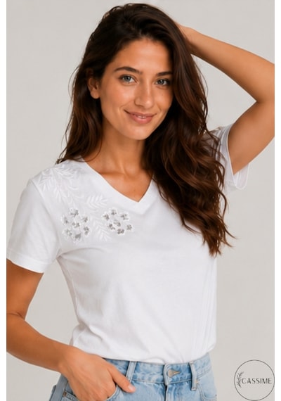 Cassime Kadın Beyaz %100 Pamuk Regular/normal Kalıp Omzu Çiçek Nakışlı Örme T-shirt