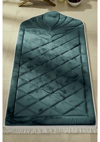 Zümrüt Yeşili Kapitone Dolgulu Lüks Seccade 65x115 Cm Yeşil