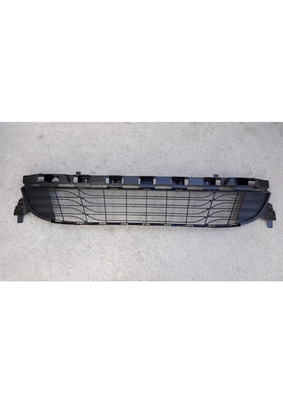 Renault Megane, 3 Ön Tampon Izgarası 622540001R