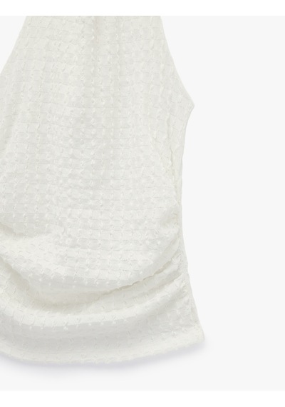 Koton Bürümcük Kumaş Slim Fit Drapeli Sırt Detaylı Halter Yaka Bluz Ekru 6sak10036ek