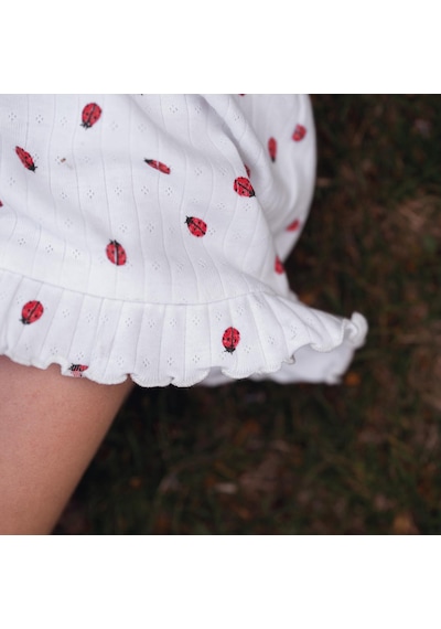 Antebies Uğurböceği Fırfırlı Şortlu Pijama Beyaz