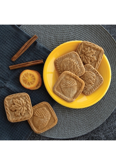 Nordicware Sonbahar Ormanı Kurabiye Damgası - Gümüş