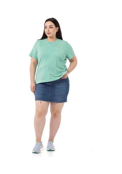 Disentis Büyük Beden Parça Boyalı Bisiklet Yaka Kavisli Yırtmaçlı Yeşil T-shirt-yeşil Yeşil
