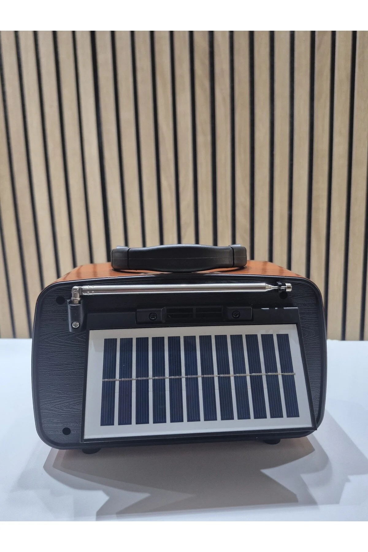 Rt-688 Modern Solar Bluetooth Fm-usb-tf-aux Şarjlı Nostaljik Radyo