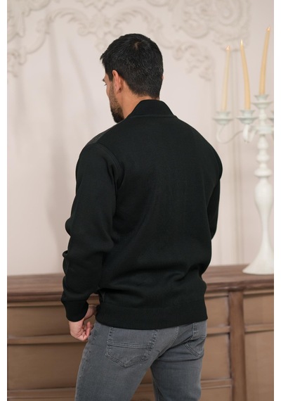 Woolen World Pilot Yaka Fermuar Kapamalı Klasik Kesim Astarlı Desenli Çelik Örgü Hırka Siyah Woolen World Pilot Yaka Fermuar Kapamalı Klasik Kesim Astarlı Desenli Çelik Örgü Hırka Siyah
