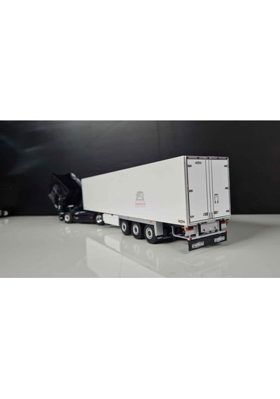 1/50 Volvo Fh5 Globerotter 4x2 750hp - Siyah + Frigo Soğutuculu Trailer