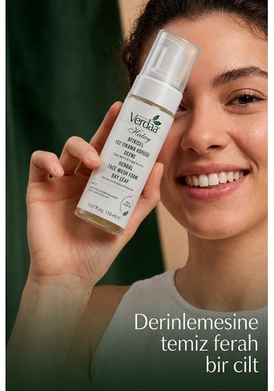 Bitkisel Defne Yüz Yıkama Köpüğü Karma Ve Yağlı Ciltler İçin 150 Ml