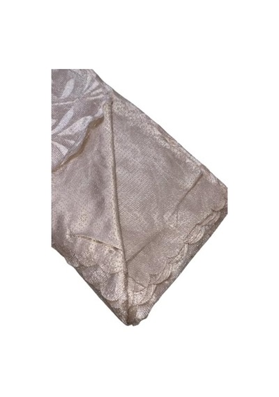 Kaymaz Tabanlı Tay Tüyü Çekyat, Koltuk, Kanepe Örtüsü Bej Renk 175x210cm Abanoz - Beyaz Kaymaz Tabanlı Tay Tüyü Çekyat, Koltuk, Kanepe Örtüsü Bej Renk 175x210cm Abanoz - Beyaz