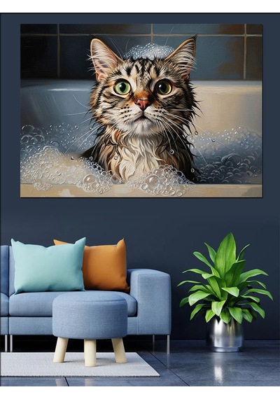 Ahşap Tablo Banyo Küvetinde Islanmış Komik Kedi