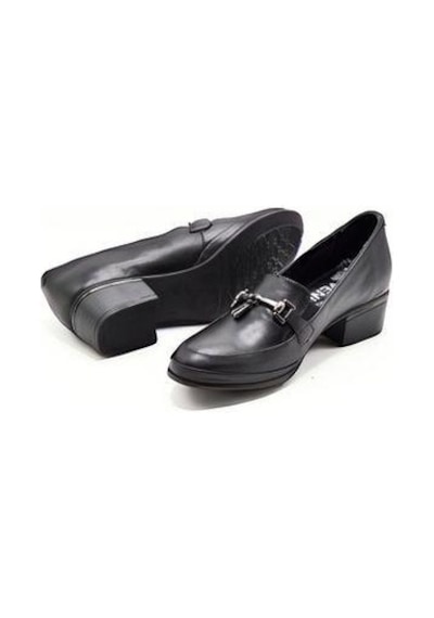 Venüs 2312523k Kısa Topuk Tokalı Klasik Deri Kadın Ayakkabı Siyah