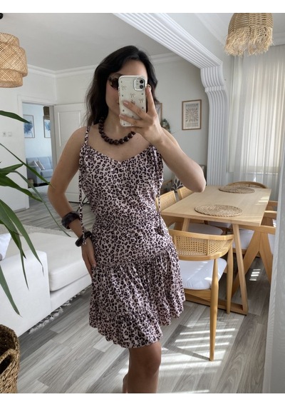 Kadın Askılı V Yaka Beli Pileli Leopar Desen Eteği Fırfırlı Süprem Elbise