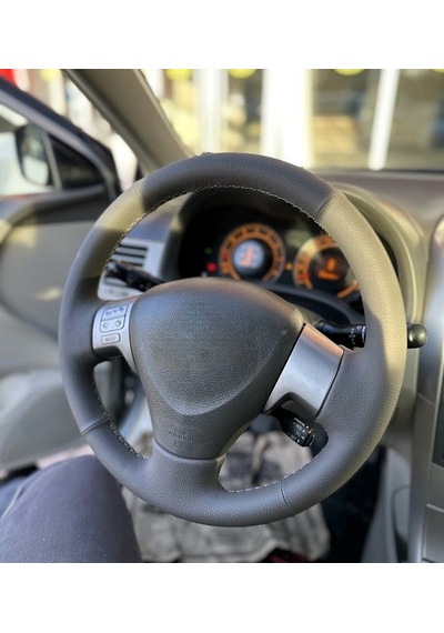 Toyota Corolla 2008-2009 Araca Uyumlu Direksiyon Kılıfı Orta Göb Siyah