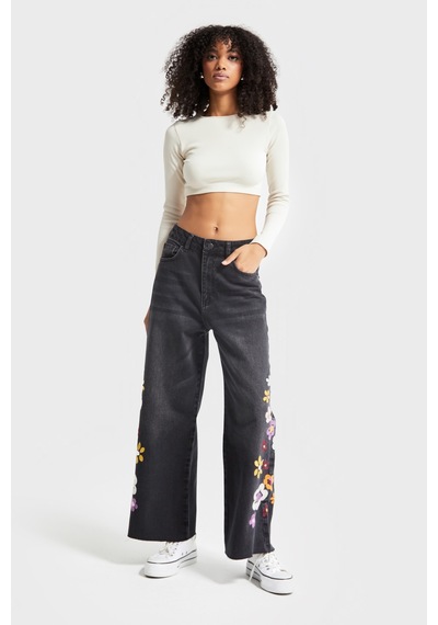 Itsbasic Kadın Koyu Füme Renk Çiçek Nakışlı Culotte Fit Tasarım Denim Jean