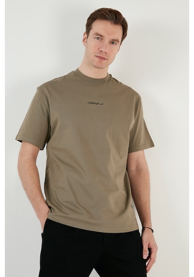 Buratti Pamuklu Relaxed Fit Sıfır Yaka Erkek T Shirt 5902702 Vizon Yeşili Buratti Pamuklu Relaxed Fit Sıfır Yaka Erkek T Shirt 5902702 Vizon Yeşili