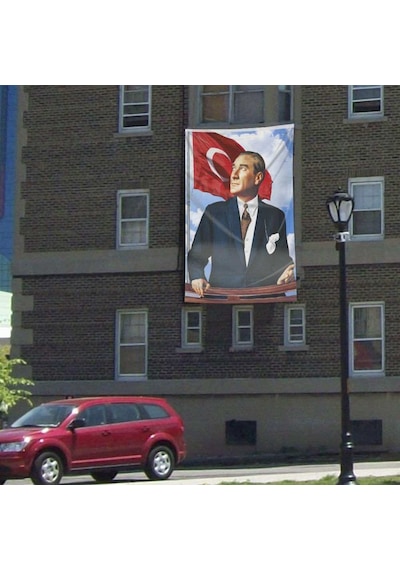 Göğe Bakan Sivil Atatürk - Kutlama - Okul - Anı - Poster - Cephe Bayrağı -bayrak -3x4,5 Metre 1