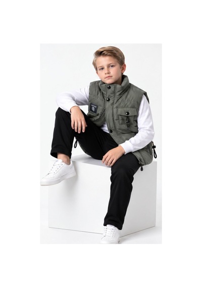 Maxx Kleın Erkek Çocuk Haki Şişme Yelek Dik Yaka Düğme Detaylı Fermuarlı Cepli Spor Tarz Günlük Mevsimlik Giyim 3-12 Yaş Maxx Kleın Erkek Çocuk Haki Şişme Yelek Dik Yaka Düğme Detaylı Fermuarlı Cepli Spor Tarz Günlük Mevsimlik Giyim 3-12 Yaş