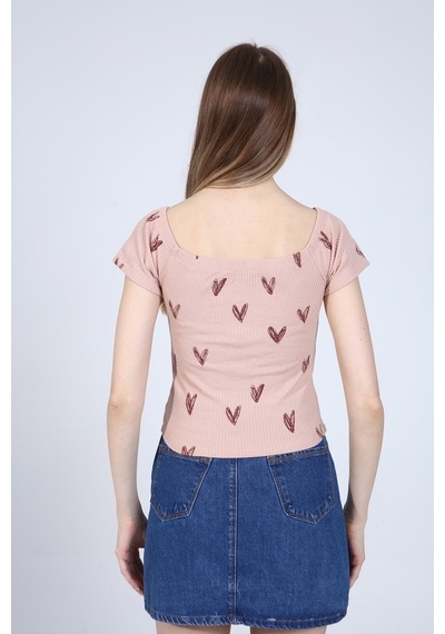 Neslice Kadın Madonna Yaka T-Shirt