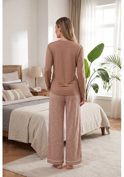 Findit Şık Tasarım Viskon Yaprak Desenli V Yaka Uzun Kollu Kadın Pijama Takımı Görsel