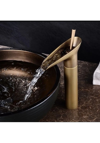 İsaoğlu Yapı Çanak Lavabo Bataryası Antik Gold Renk Şelale Musluk Doğal Akışlı Çanak Lavabo Armatür Gold