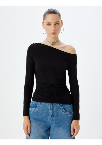 Koton Uzun Kollu Tişört Asimetrik Yaka Drapeli Viskon Slim Fit Siyah 5wal10144ık Siyah