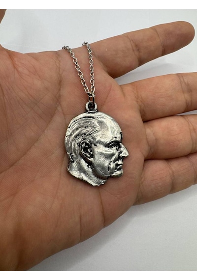 Mustafa Kemal Atatürk Silüet Figürlü Unisex Kolye Gümüş Renk Metal Tasarım Çok renkli