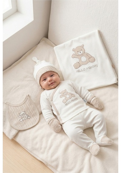 Zeynuko Erkek Bebek Hello Mommy Nakışlı Ayıcıklı 0-3 Ay 10'lu Yenidoğan Hastane Çıkışı Zıbın Seti Kutulu Kahverengi