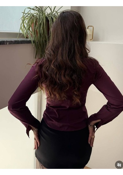 Lea Belden Oturan Korse Detaylı Pamuk Gömlek Koyu Bordo