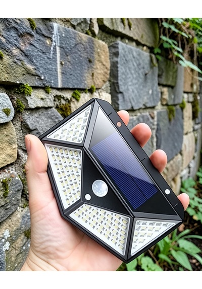 Güneş Enerjili Bahçe Lambası 100 Led Uczyx100lamba2