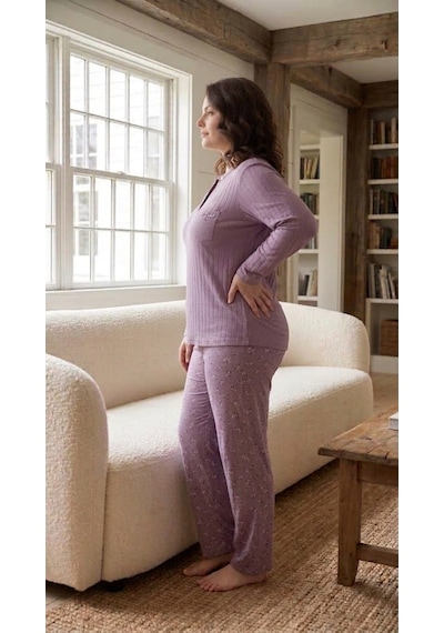 Eyfuze Kadın Kışlık Büyük Beden Nakışlı Desenli Yakası Düğmeli Uzun Kollu Pijama Takımı Lila Eyfuze Kadın Kışlık Büyük Beden Nakışlı Desenli Yakası Düğmeli Uzun Kollu Pijama Takımı Lila