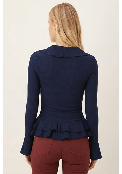 Armonika Kadın Lacivert Yakası Fırfırlı Kolları Volanlı Büzgülü Bluz Arm-26k001079 Armonika Kadın Lacivert Yakası Fırfırlı Kolları Volanlı Büzgülü Bluz Arm-26k001079