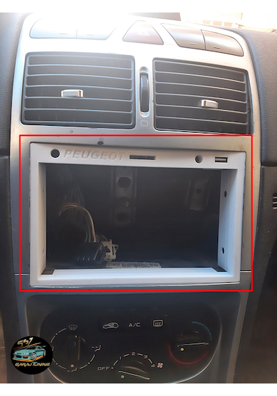 Peugeot 307 Teyp Çerçevesi