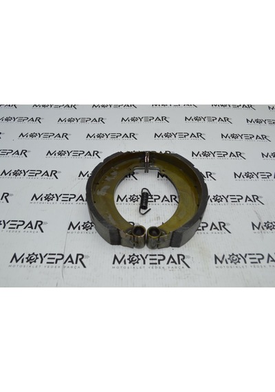 0224 3 Teker Kasalı Arka Balata 18 Cm