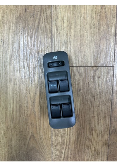 Suzuki Vitara Cam Düğme Ön Sol Dörtlü 1998-2004 37990-75f61-t01