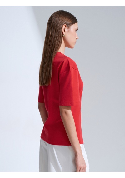 Dilvin 32445 Aksesuar Detaylı Basic T-shirt-kırmızı