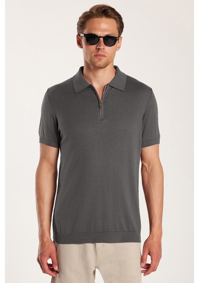 Tudors Erkek Slim Fit Dar Kesim Pamuklu Örme Triko Fermuarlı Füme Polo Yaka Tişört-42602