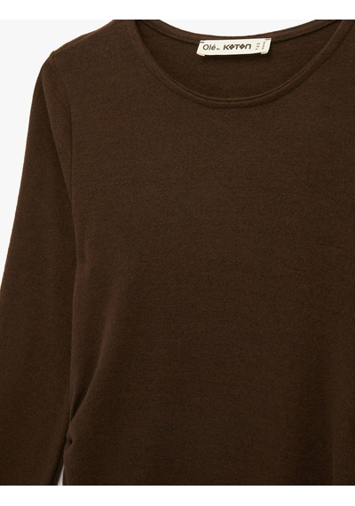 Koton Slim Fit Uzun Kollu Viskon Karışımlı Dantel Detaylı Asimetrik Tişört Kahverengi 6sal10387ık Kahve