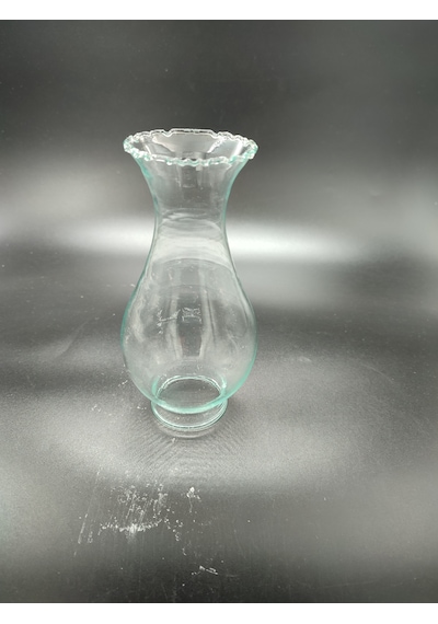 Tırtıklı Klasik Gaz Lambası Camı.şeffaf Renkte Alt Yuva Çapı:5.00 Cm-h:17.00 Cm Şeffaf Renkte
