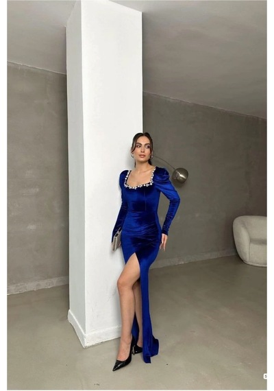 Kare Detaylı Yaka Elbise Abiye Uzun Kollu Taş Saks