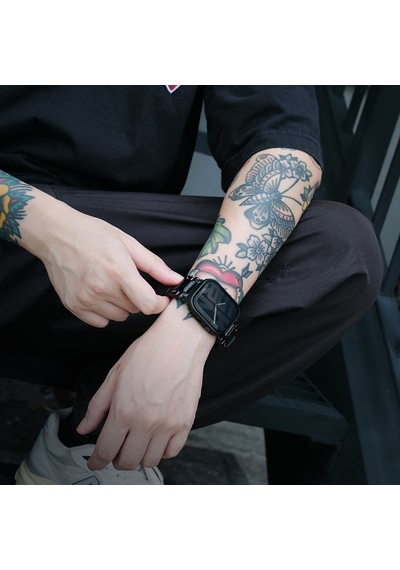 Watch 10 46mm Uyumlu Skinarma Gado Sert Silikon Kasa Ve Ekran Koruyucu Siyah