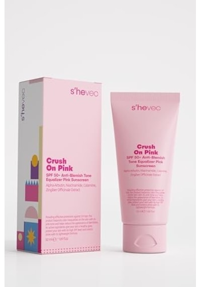 She Vec Crush On Pink - Spf 50+ Leke Karşıtı Ve Ton Eşitleyici Pembe Güneş Kremi