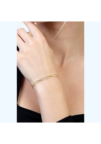 Beyaz Zirkon Taşlı Trend Tasarım Gold Renk 925 Ayar Gümüş Kadın B
