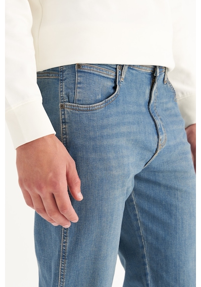 Wrangler Straight Fit Düz Kesim Normal Bel Arizona Yeşil Pamuklu Esnek Pantolon