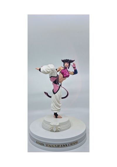 Street Fighter Juri 29 Cm Figür