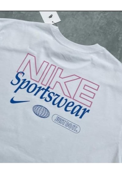 Nike Hq1200-010 T-shirt